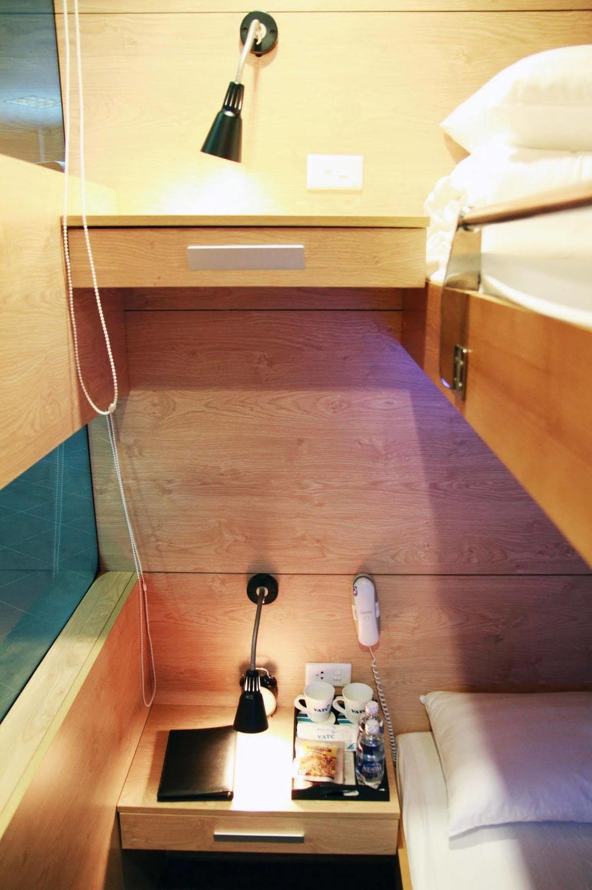Vatc Sleep Pod Terminal 1 Hotel Noi Bai Exterior foto